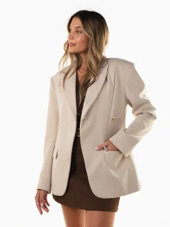 Blazer bege estruturado