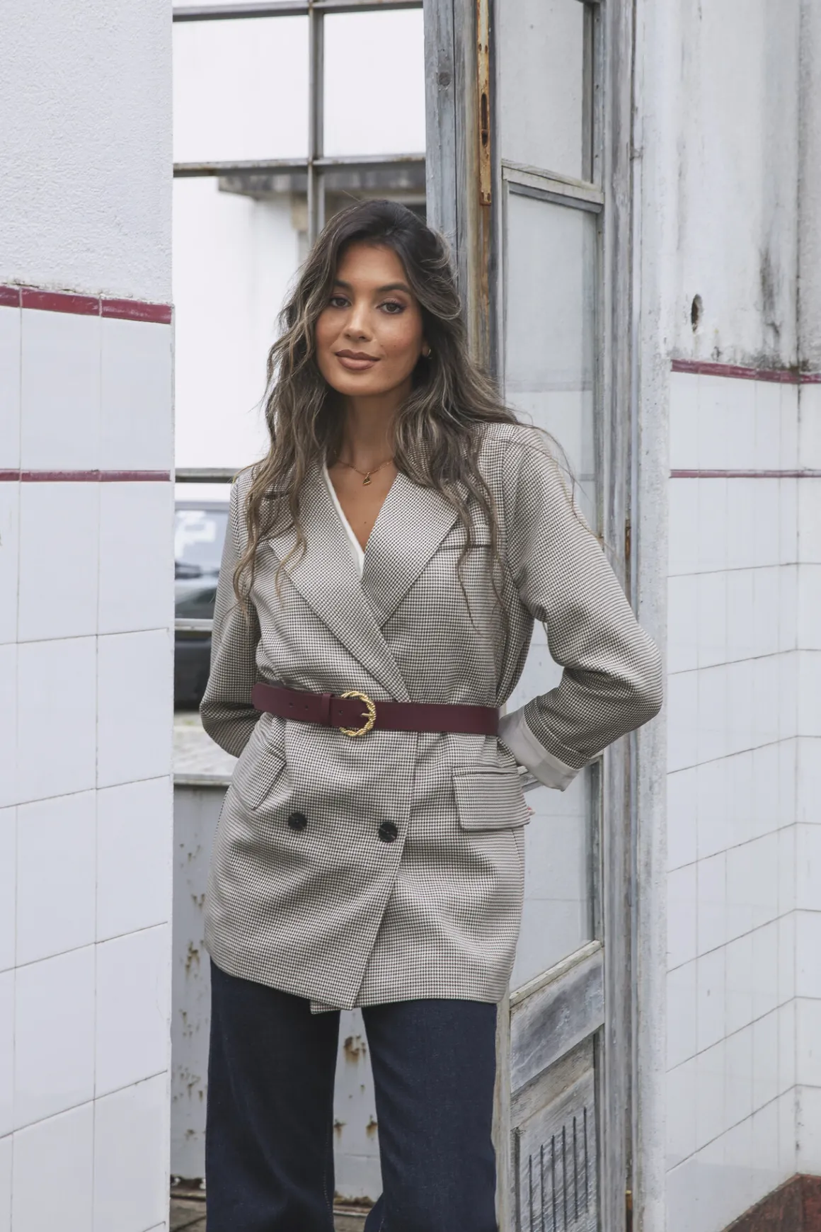 Blazer comprido bege pied-de-poule