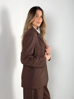 Blazer de alfaiataria com botões