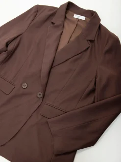 Blazer de alfaiataria com botões