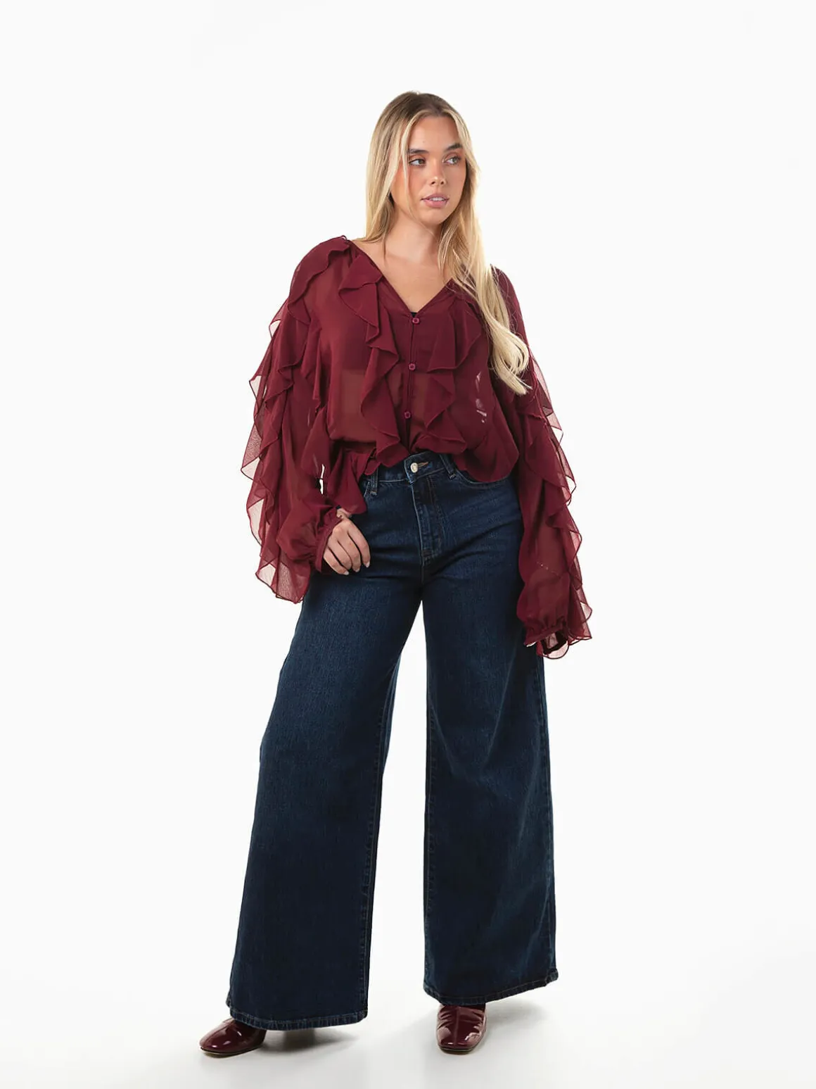 Blusa fluída com folhos