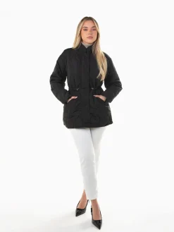 Blusão acolchoado cintado gola subida