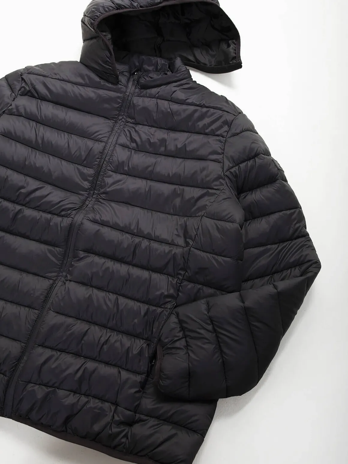 Blusão acolchoado com capuz removível