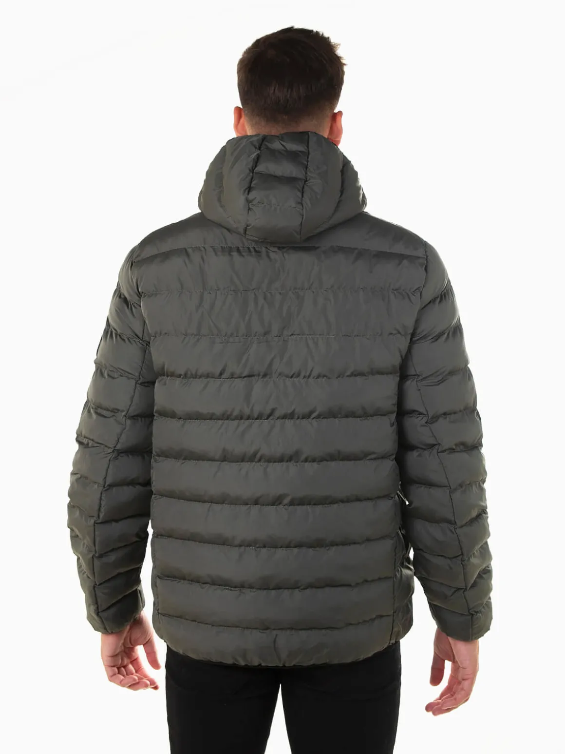 Blusão acolchoado com capuz