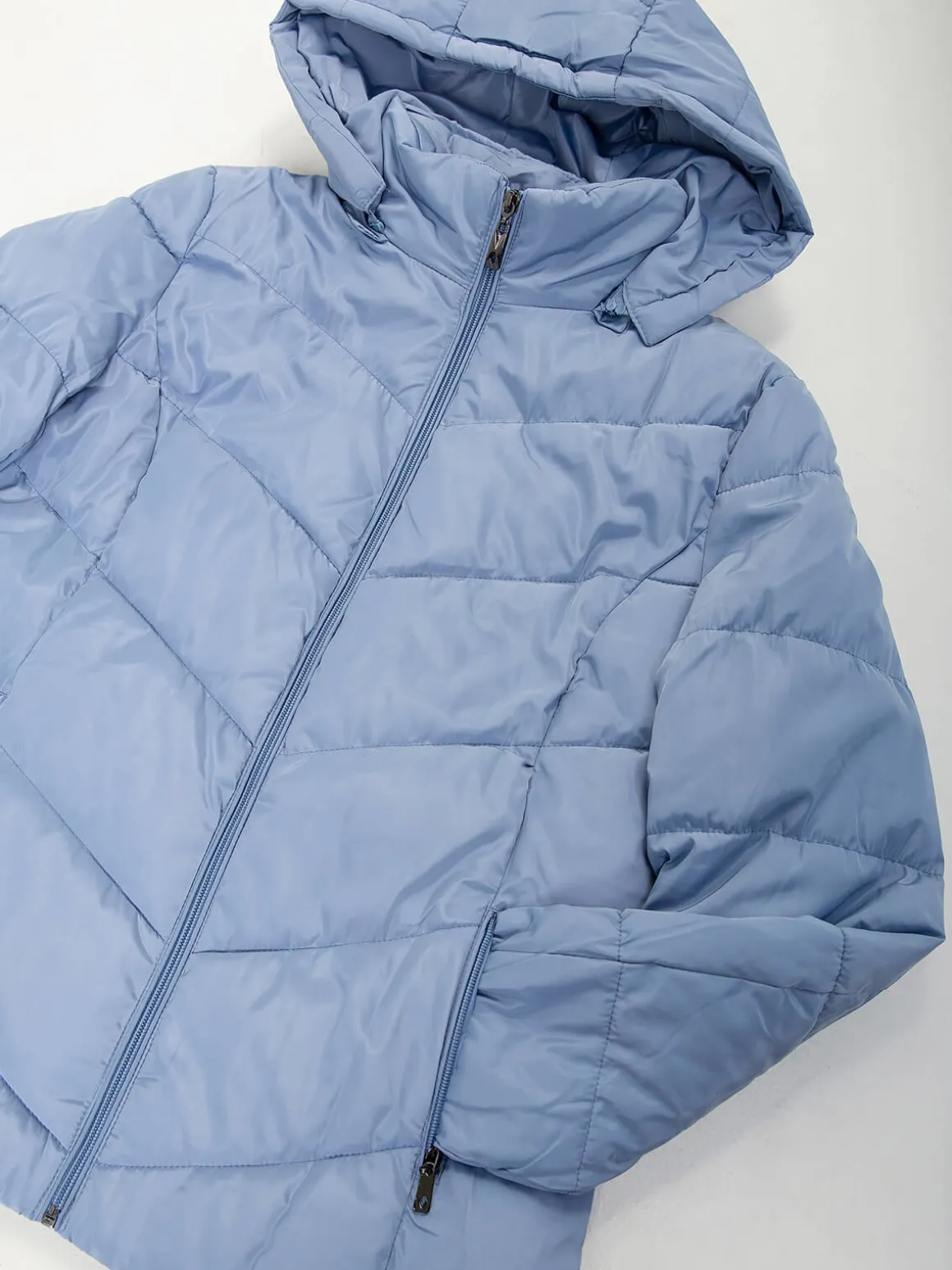 Blusão acolchoado impermeável com capuz removível