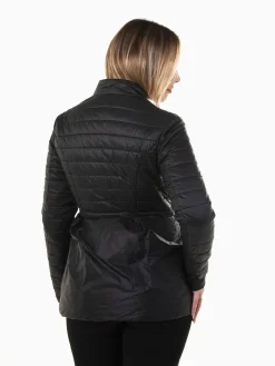 Blusão acolchoado leve com botões dourados