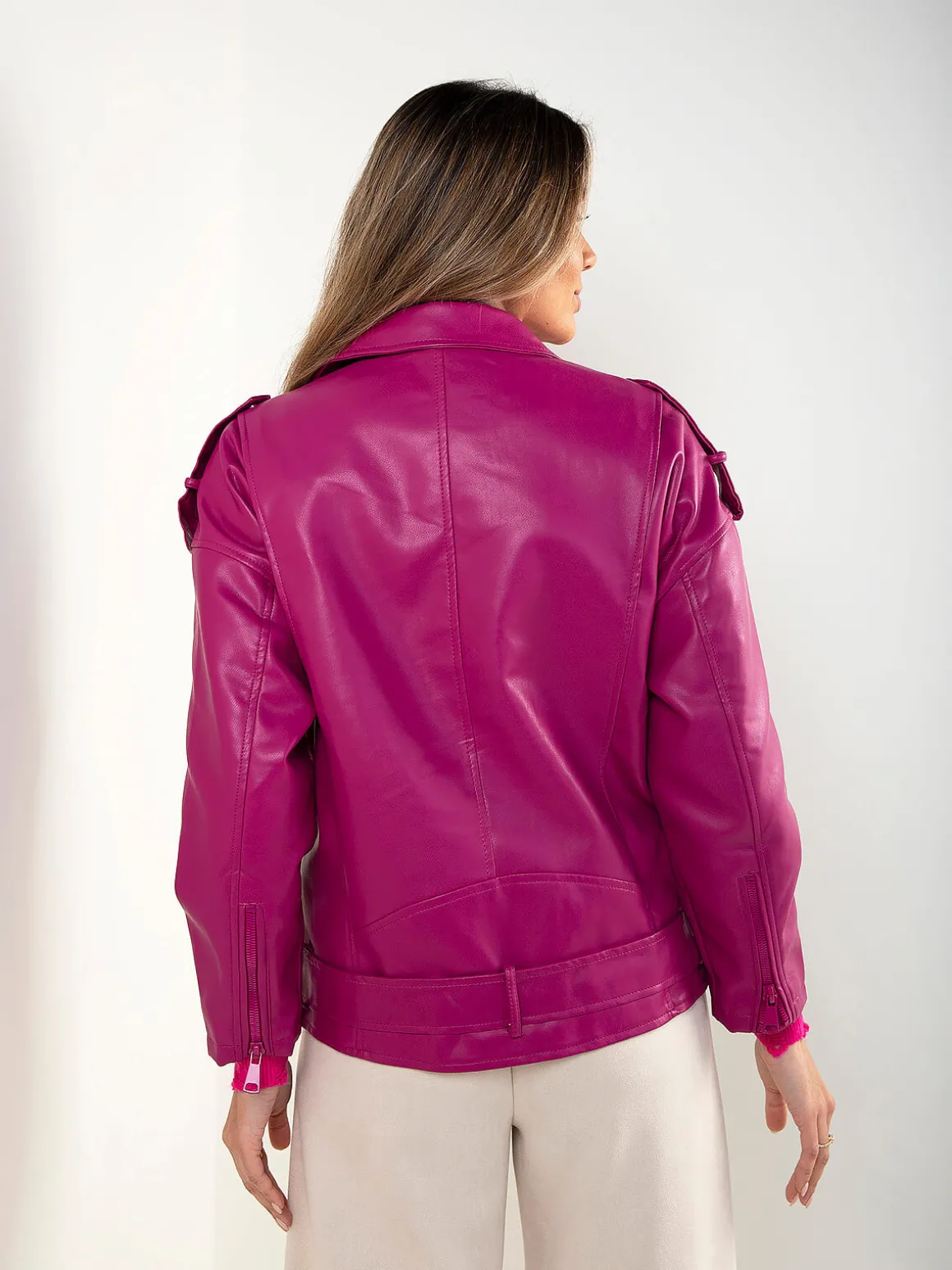 Blusão biker efeito pele