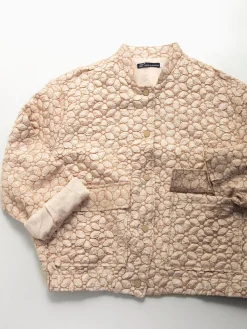 Bomber com textura floral