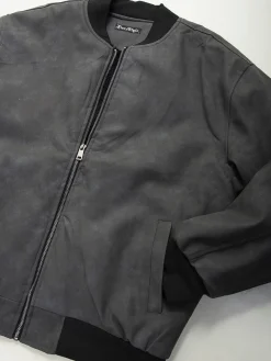 Bomber efeito pele com interior em pelo