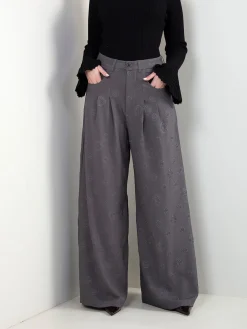 Calças alfaiataria cinza escuro com bordados