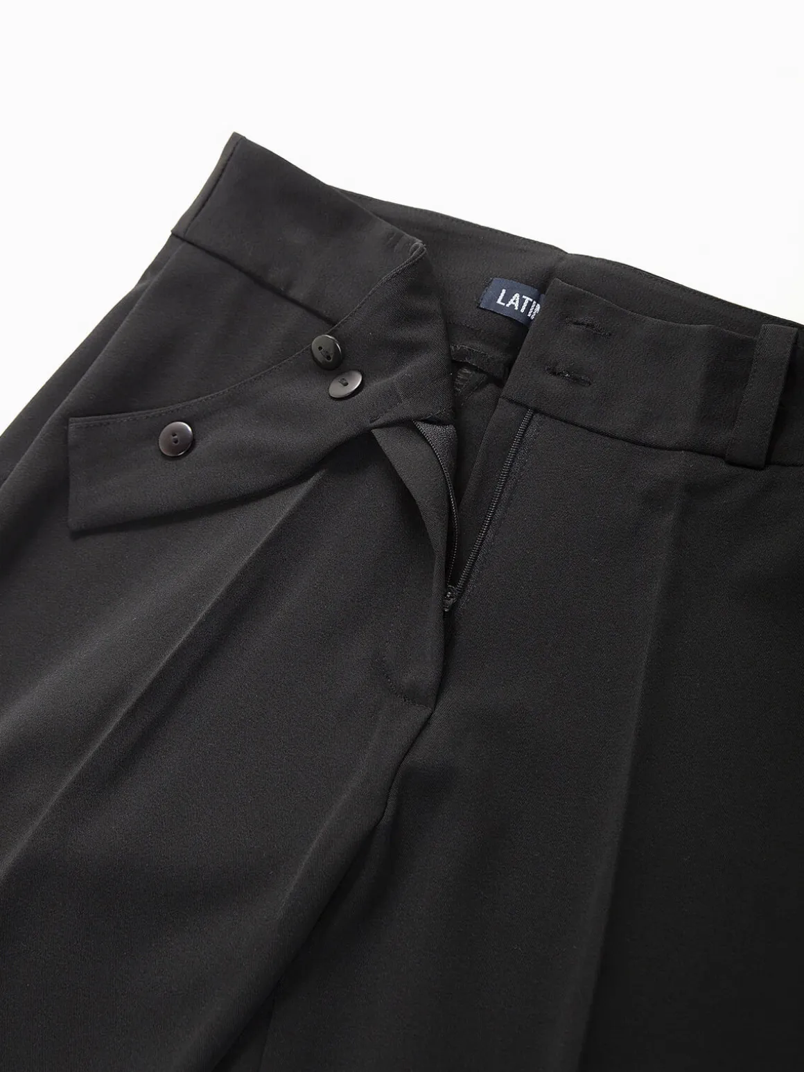 Calças boca de sino com pinças