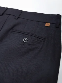 Calças chino pretas