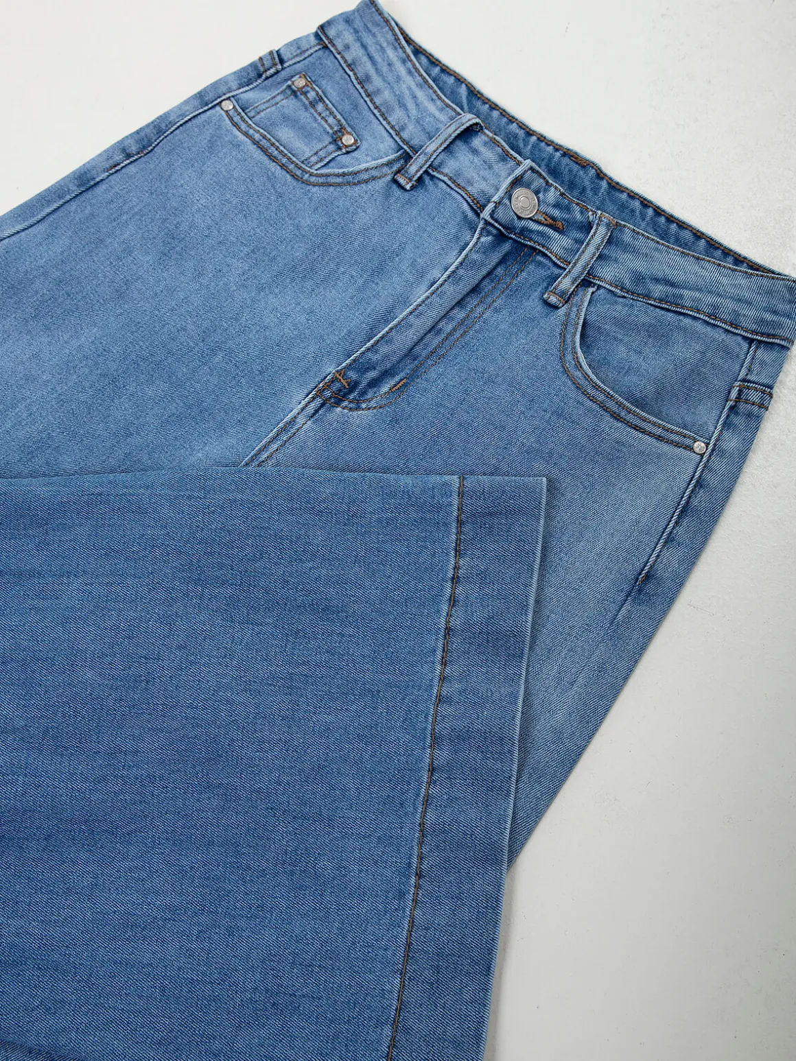 Calças de ganga wide leg com bolsos