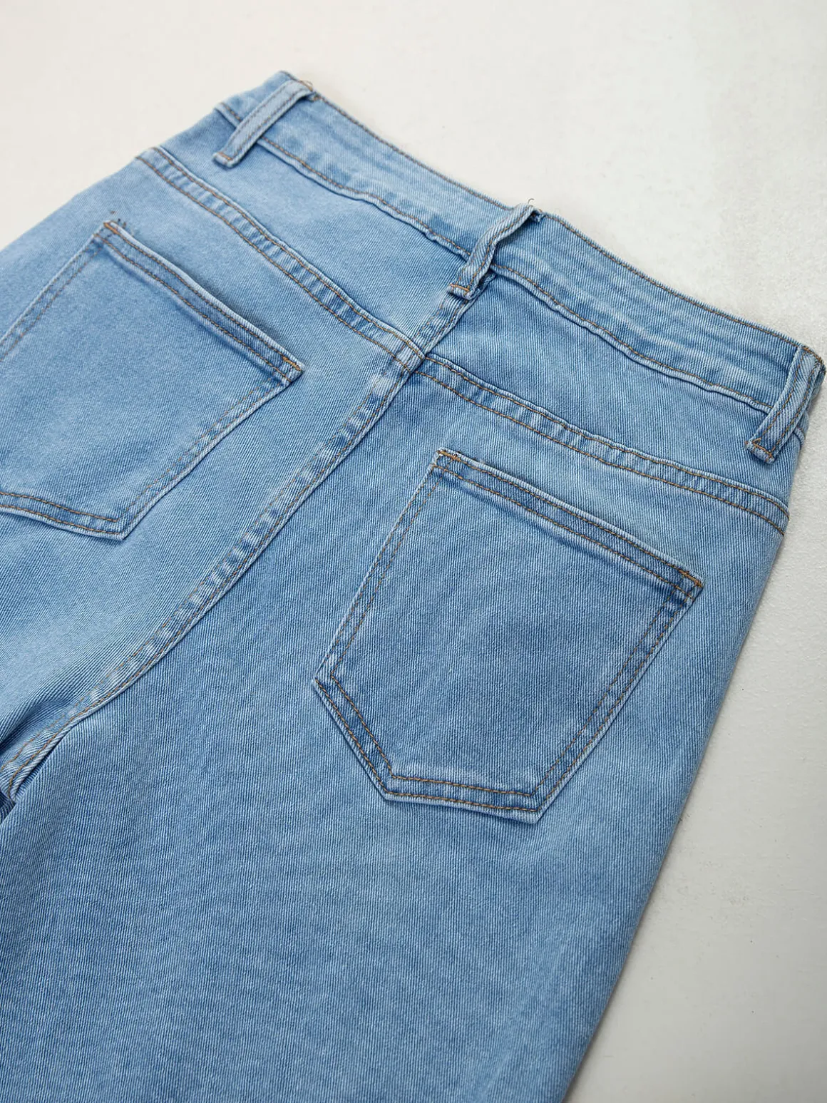 Calças de ganga wide leg com renda