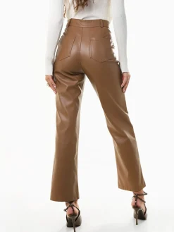 Calças efeito pele de perna larga