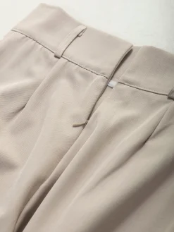 Calças elegantes wide leg com pinças