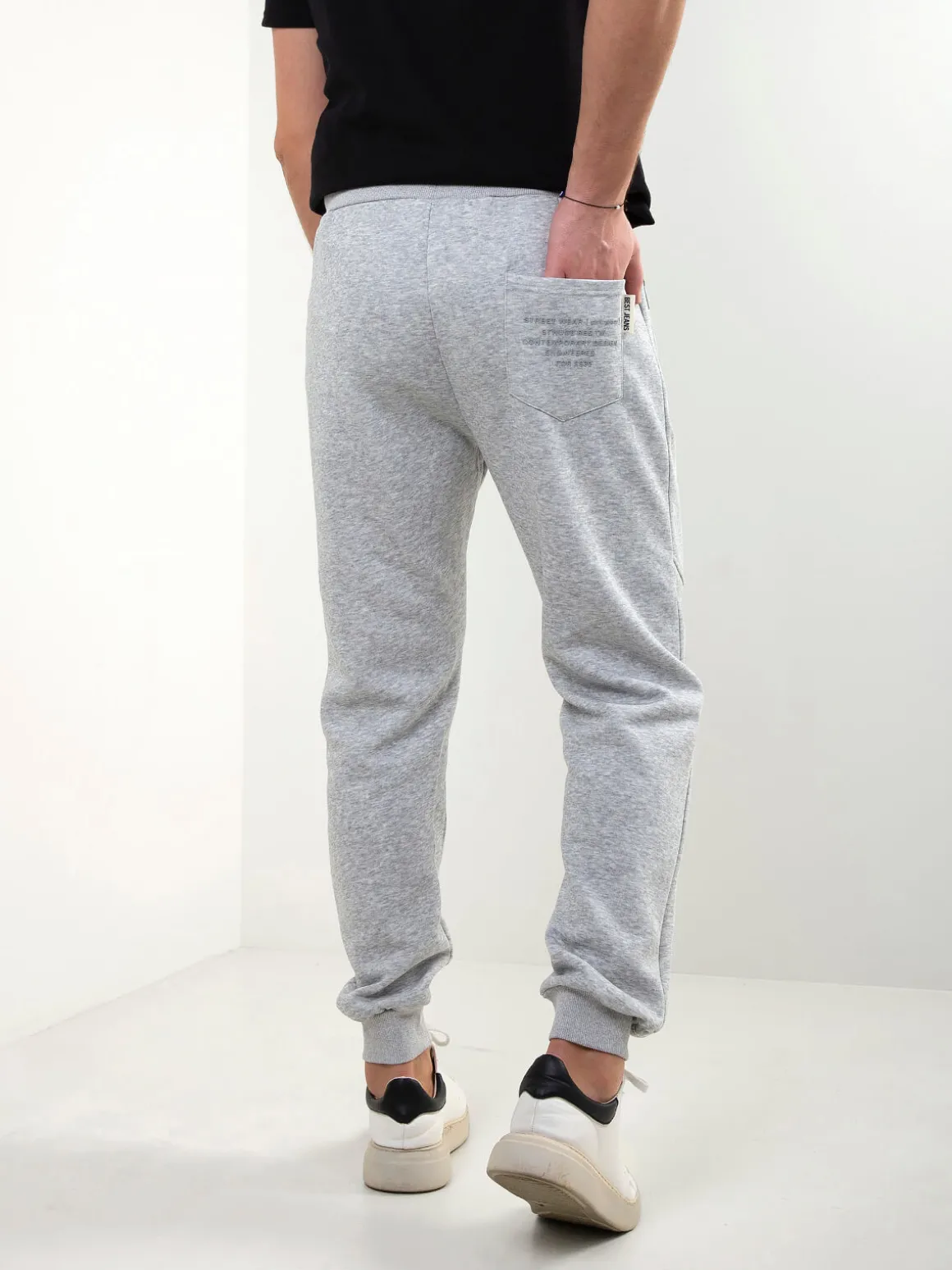 Calças fato treino com bordado