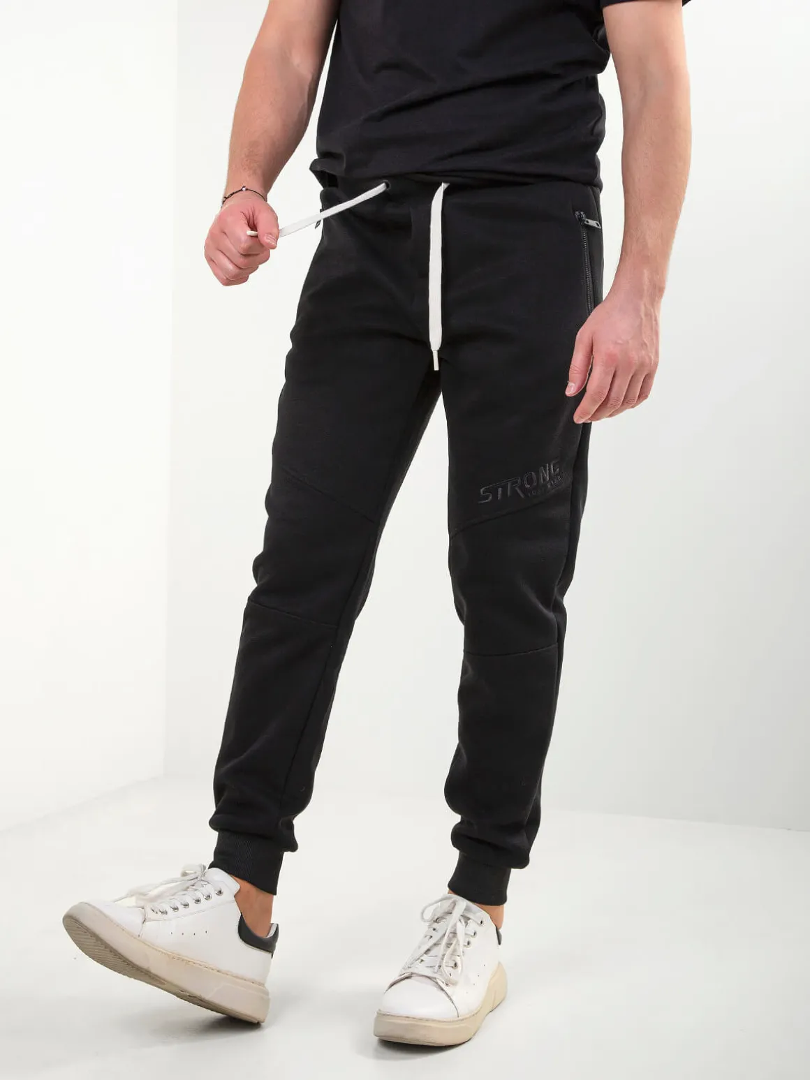 Calças fato treino com bordado