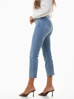 Calças ganga azul claro mom fit