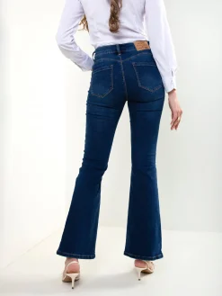 Calças ganga flare efeito push-up