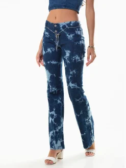 Calças ganga flare manchadas