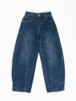 Calças ganga skater com costuras