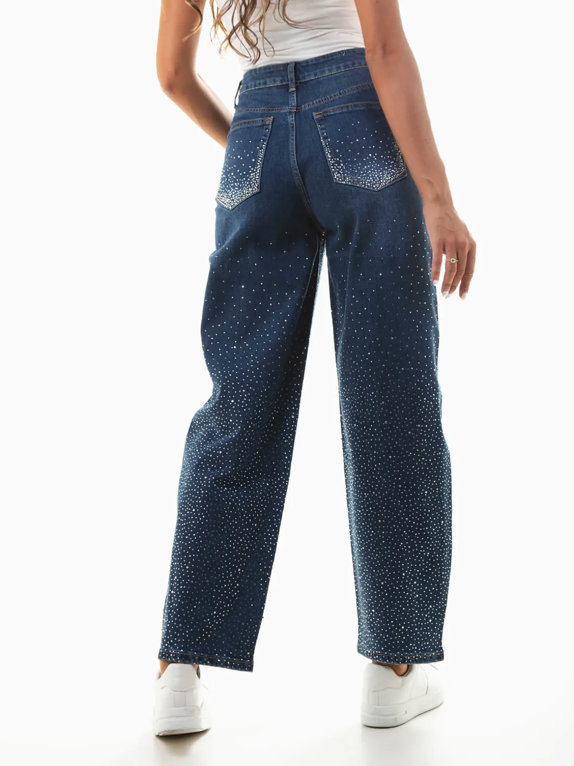 Calças ganga skater com strass