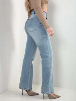 Calças ganga straight fit cintura desfiada