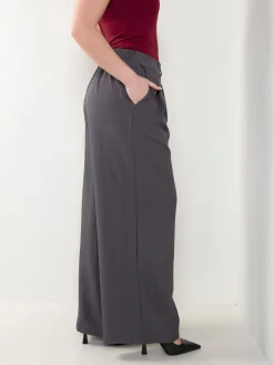 Calças palazzo de alfaiataria