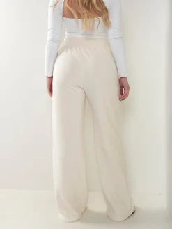 Calças polares com cintura elástica