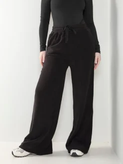 Calças polares com cintura elástica