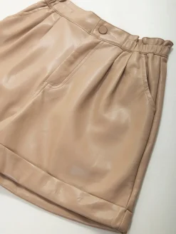 Calções efeito pele de cintura alta