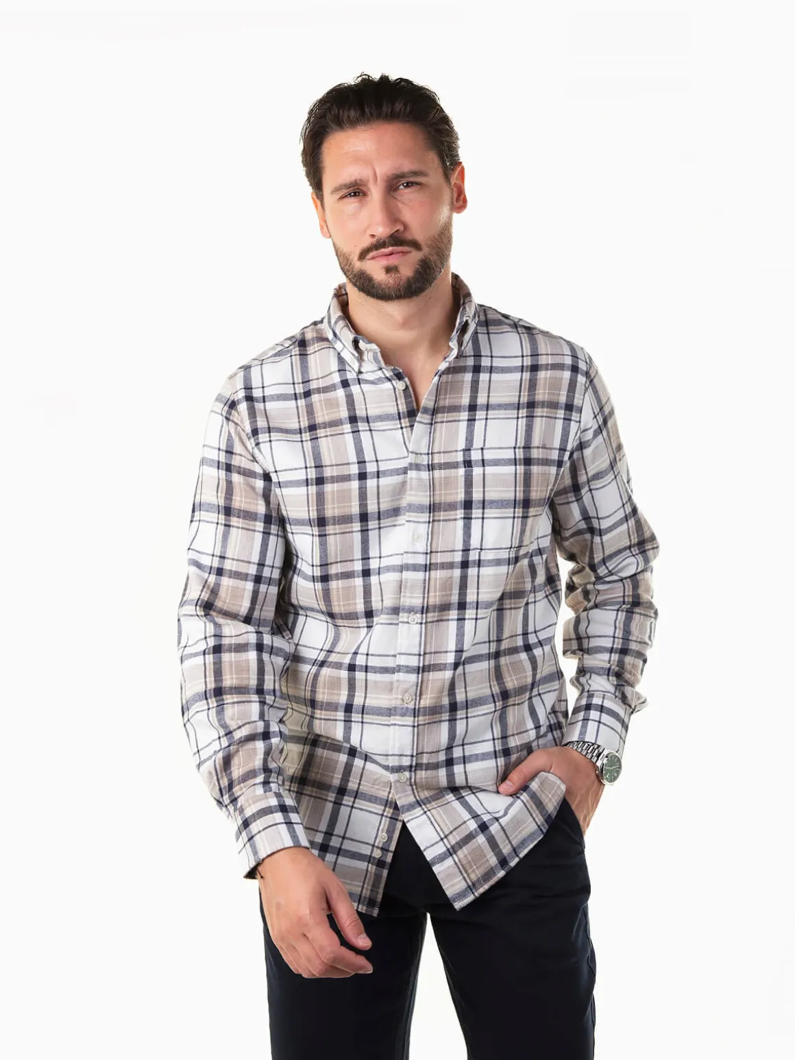 Camisa flanela bege com xadrez azul marinho