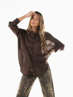 Camisa oversized semitransparente