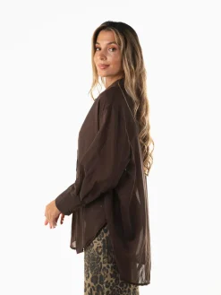 Camisa oversized semitransparente