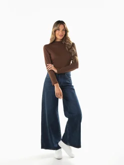 Camisola básica gola subida