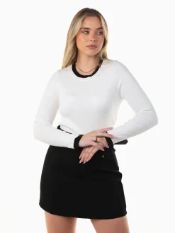 Camisola com detalhe em contraste