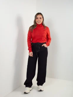 Camisola de malha brilhante com gola alta