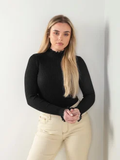 Camisola de malha canelada com renda