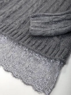 Camisola de malha com renda