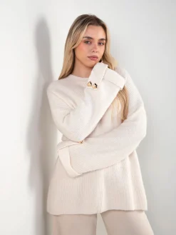 Camisola malha canelada com detalhe corações