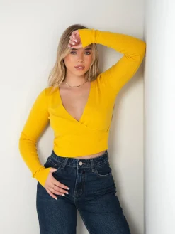 Camisola malha canelada com decote cruzado