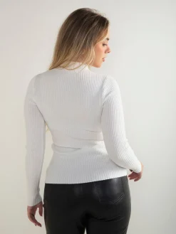 Camisola malha canelada com cut out