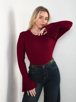 Camisola malha canelada com mangas flare