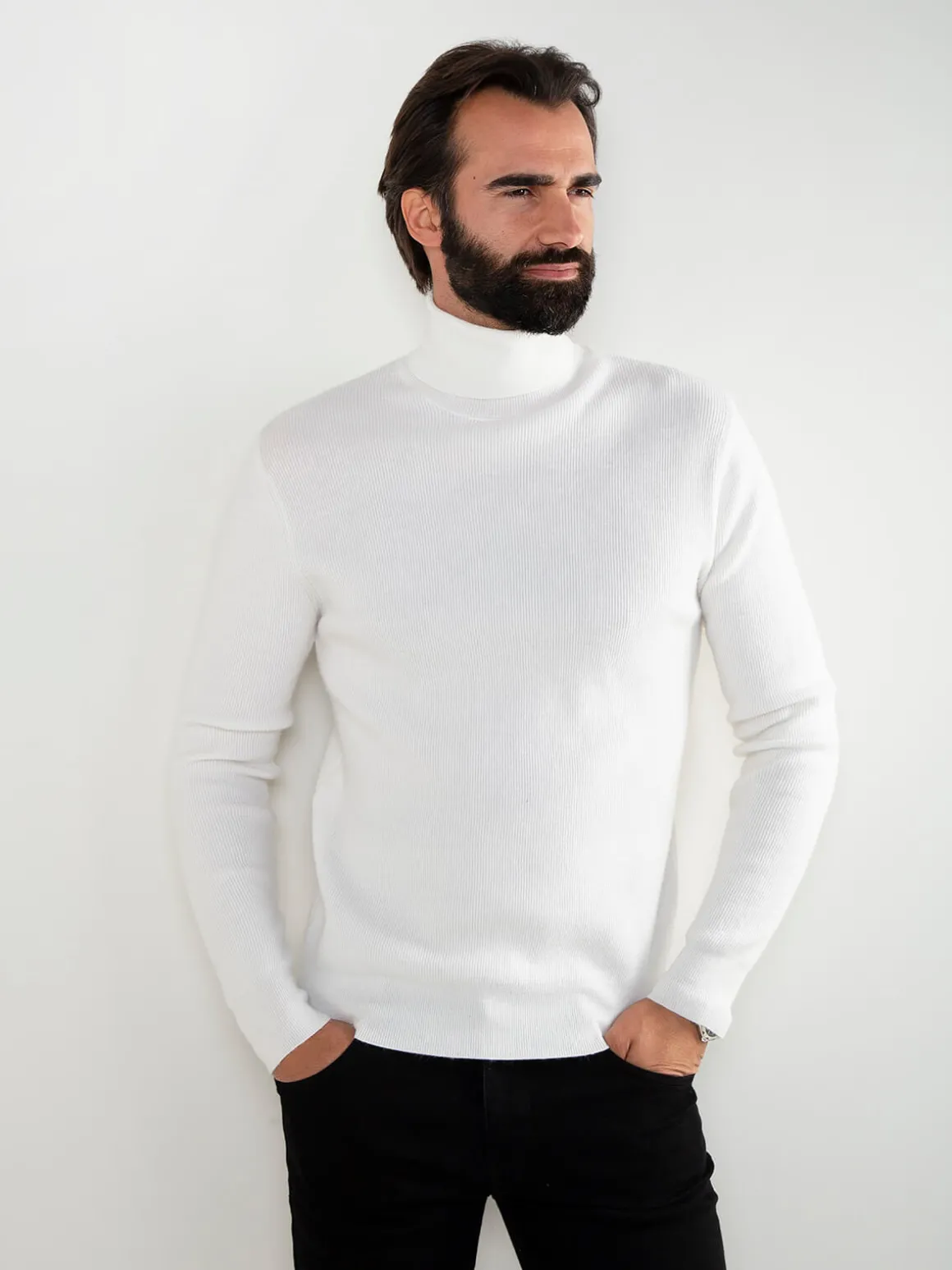 Camisola malha canelada com gola alta