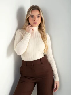 Camisola malha canelada gola alta dobrada