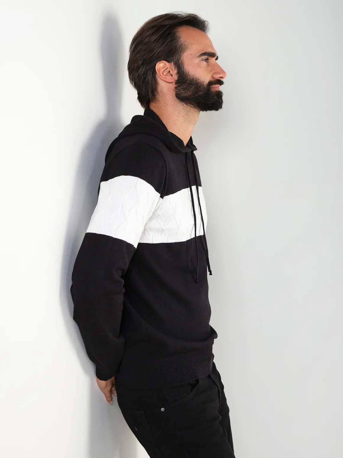 Camisola malha color block com capuz