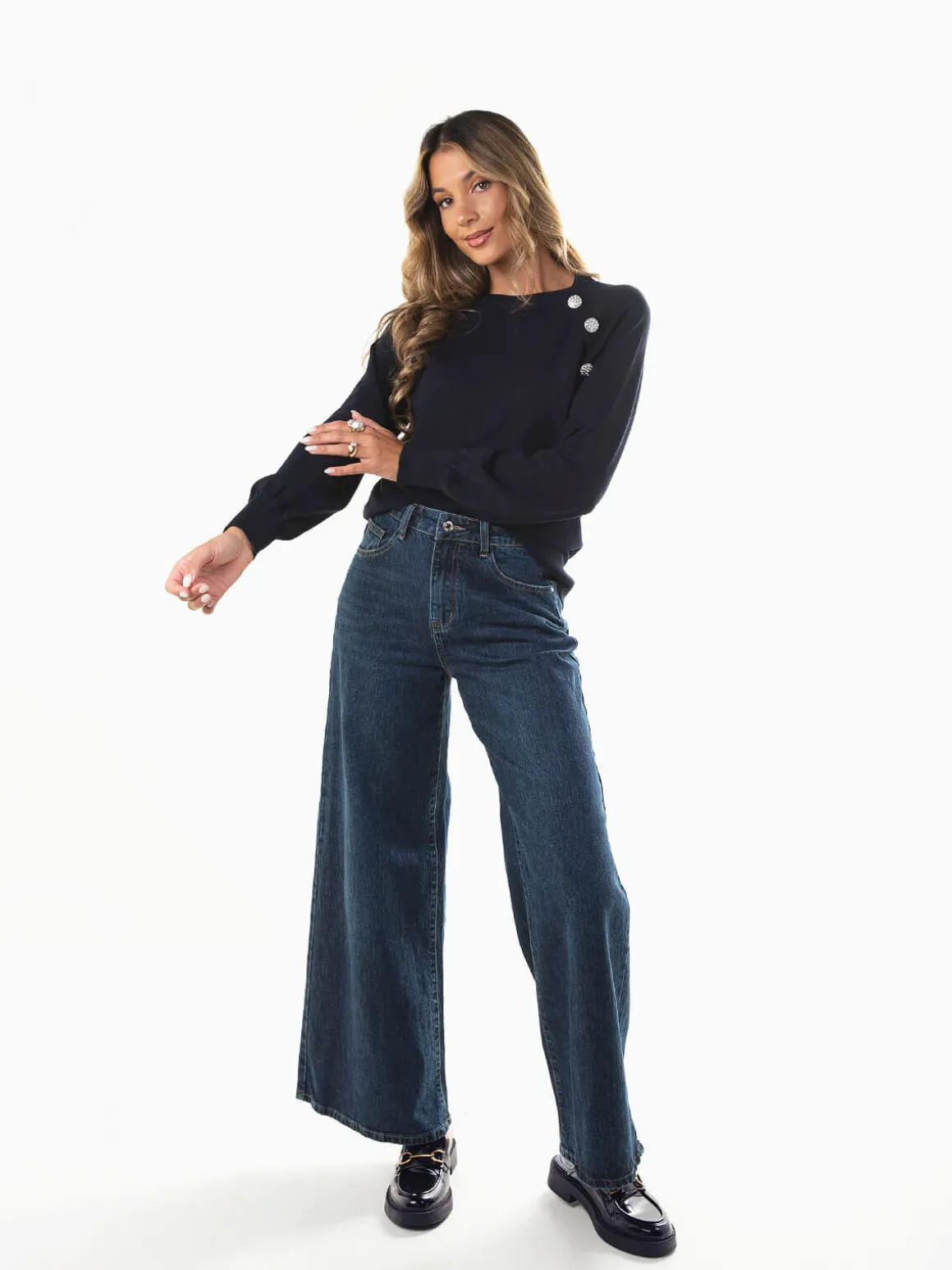 Camisola malha com botões decorativos