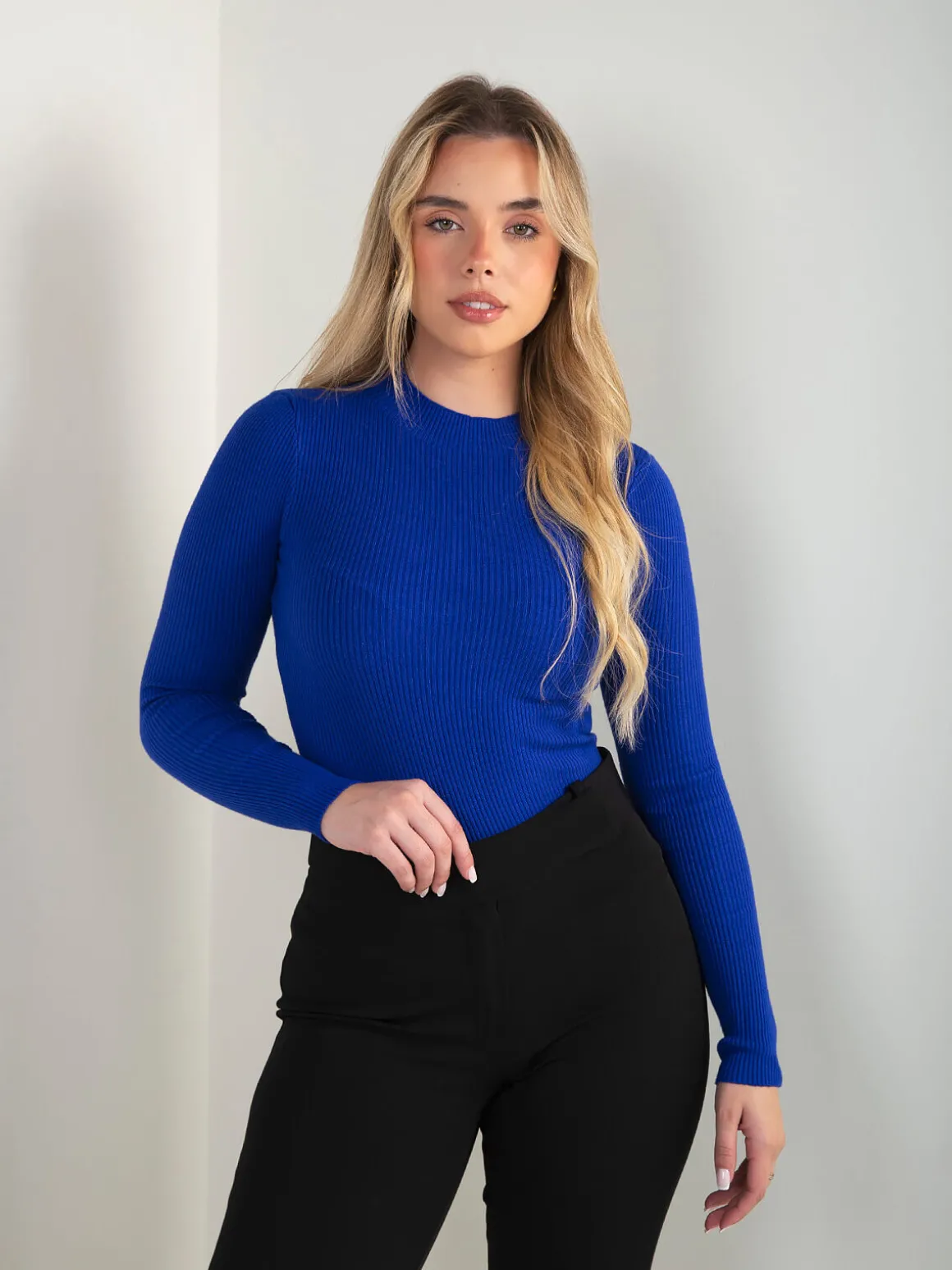 Camisola malha com gola perkins