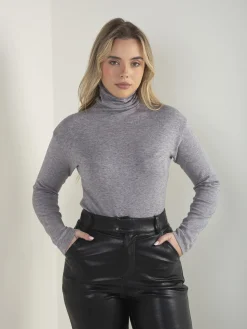 Camisola malha fina acabamento rolling